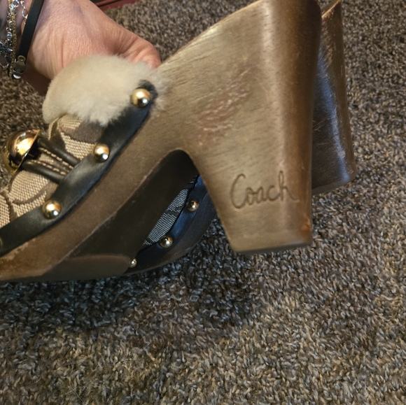 Coach Ivanka wood & faux fur clog sz6 1/2M - Picture 9 of 15